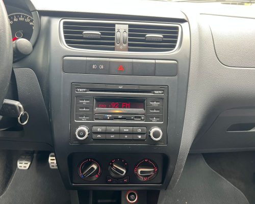 59de094b-5139-42f8-b6dd-63da62adfebd