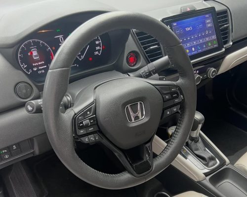 8e73f7ee-94f0-4c44-8df4-8de299417c20 (1)