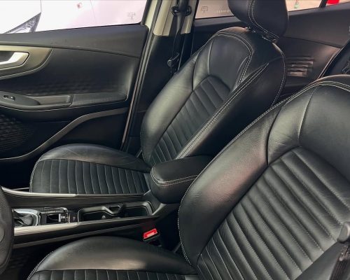 8ec60296-948b-4f4a-a56c-111b4a28cfe2