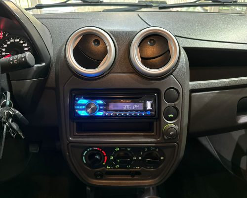 c81f8b00-1138-4a70-b0f7-dc177134f53b